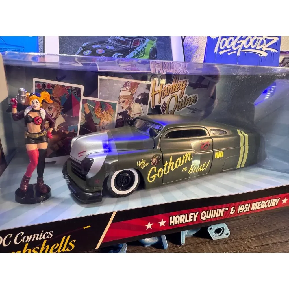 Jada 1/24 DC Comics Bombshells Harley Quinn 1951 Mercury